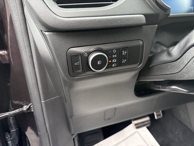 Certified 2023 Ford Escape ST-Line Elite AWD/4WD image 19