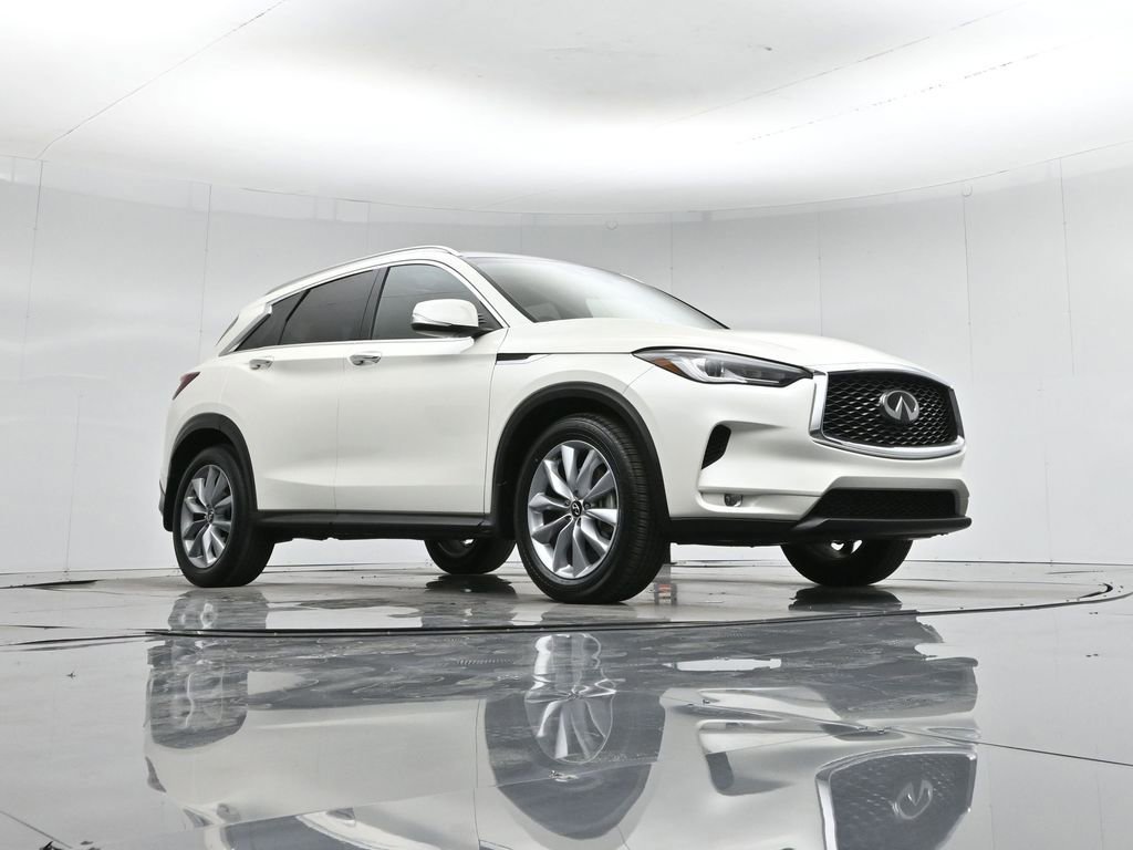 Used 2022 INFINITI QX50 Luxe image 8
