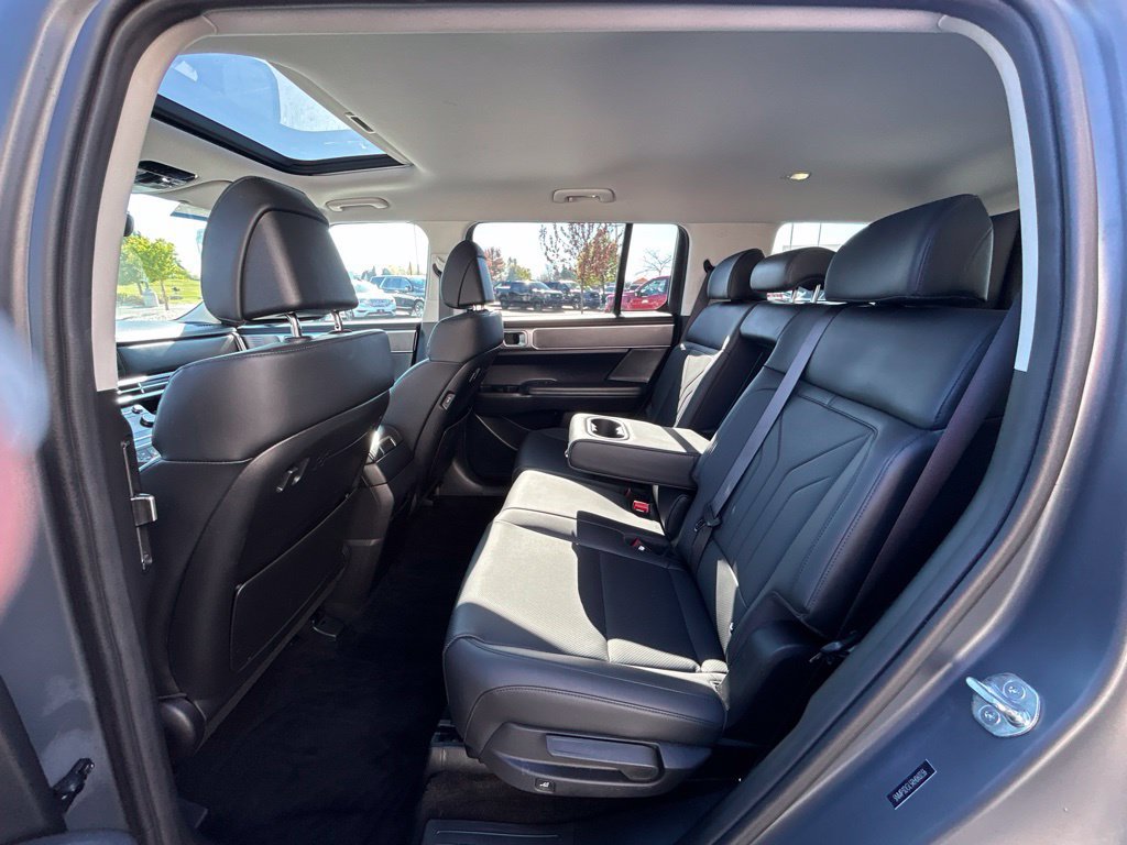 Used 2024 Hyundai Santa Fe XRT AWD/4WD image 30