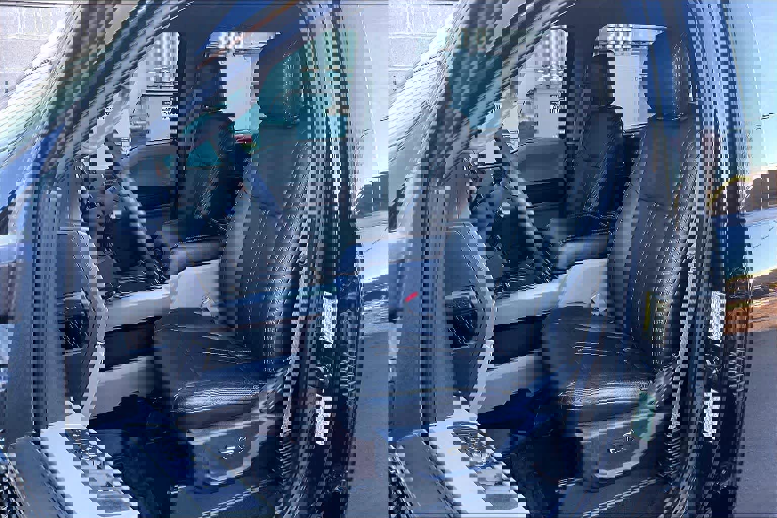 Certified 2019 Ford F350 XLT w/ XLT Premium Package image 10