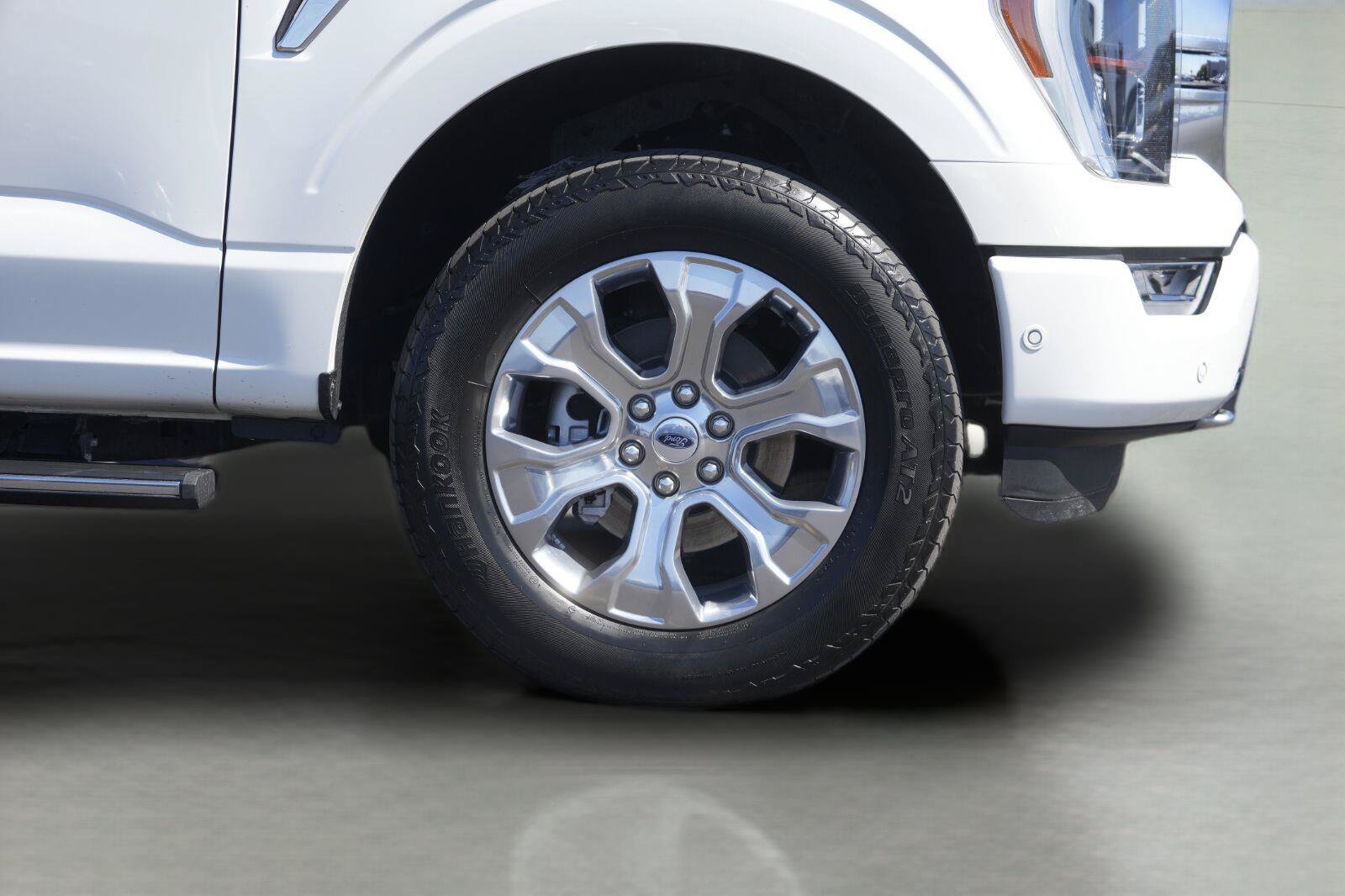 Certified 2023 Ford F150 Platinum w/ Equipment Group 701A High AWD/4WD image 4