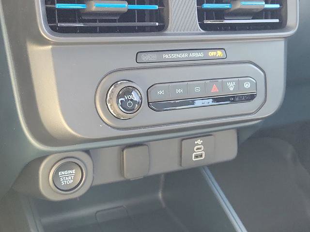 Certified 2025 Ford Maverick XLT w/ Equipment Group 302A image 30