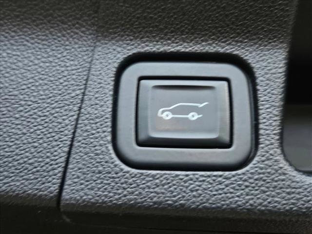 Used 2021 GMC Acadia SLT w/ Elevation Edition FWD image 23