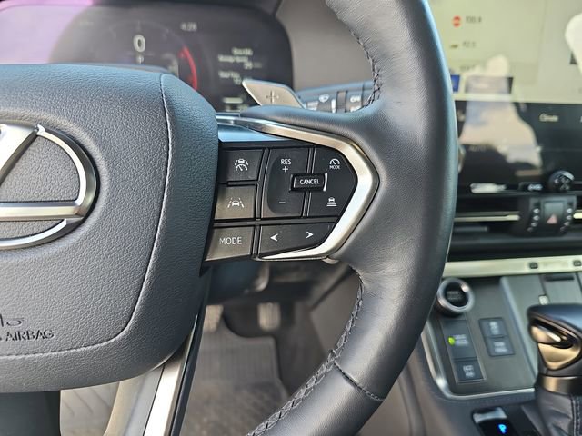 Used 2025 Lexus GX 550 w/ Accessory Package (2T) AWD/4WD image 22