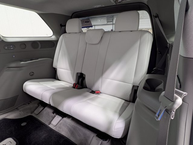 Used 2026 Hyundai Palisade Limited FWD image 18
