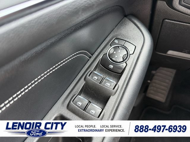 Certified 2022 Ford Edge Titanium AWD/4WD image 18