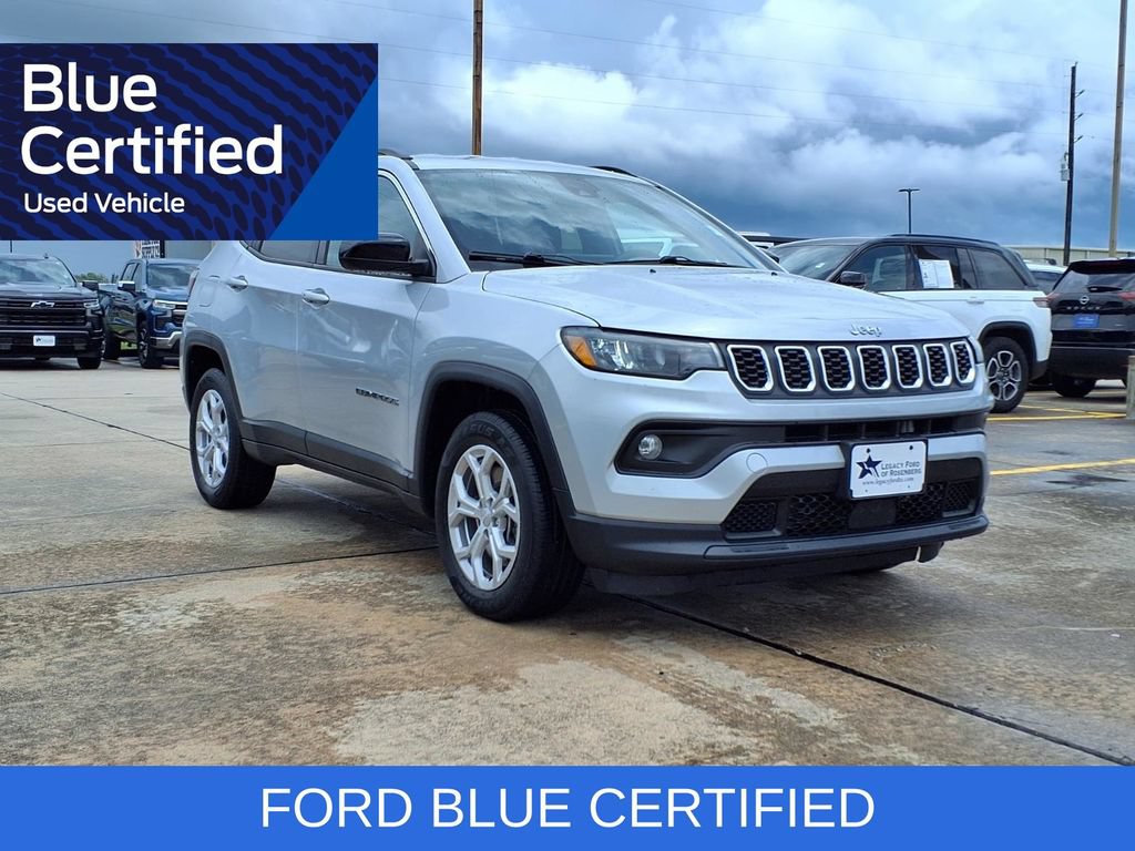 Used 2024 Jeep Compass Latitude AWD/4WD image 4