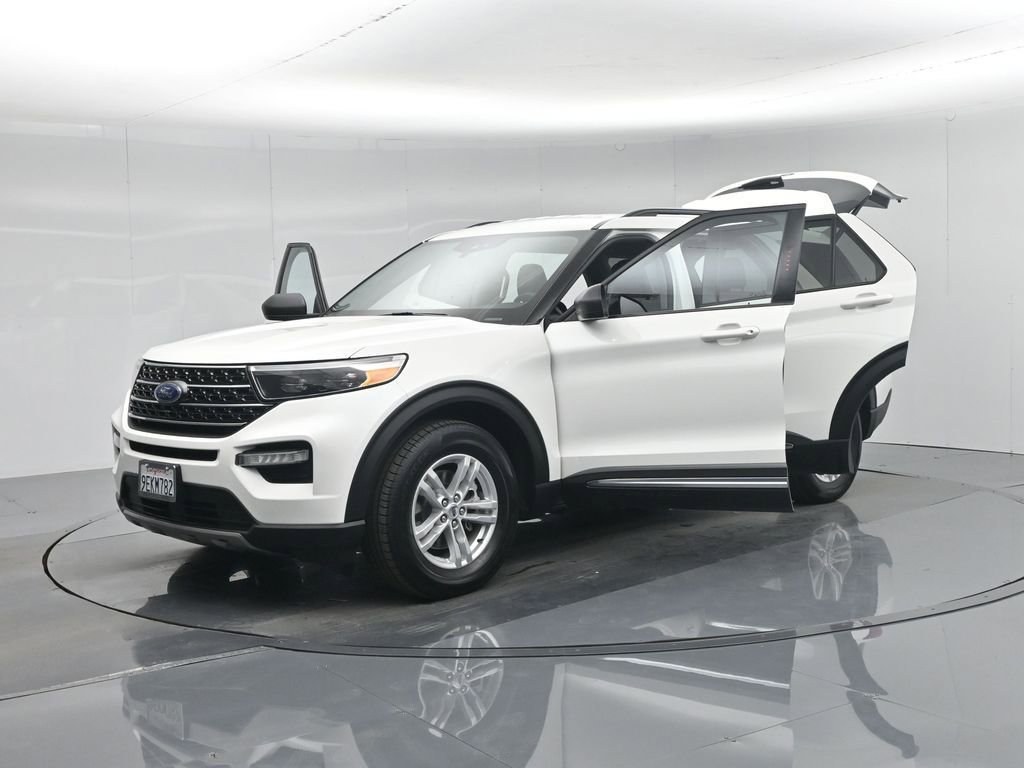 Certified 2023 Ford Explorer XLT w/ Equipment Group 202A image 37