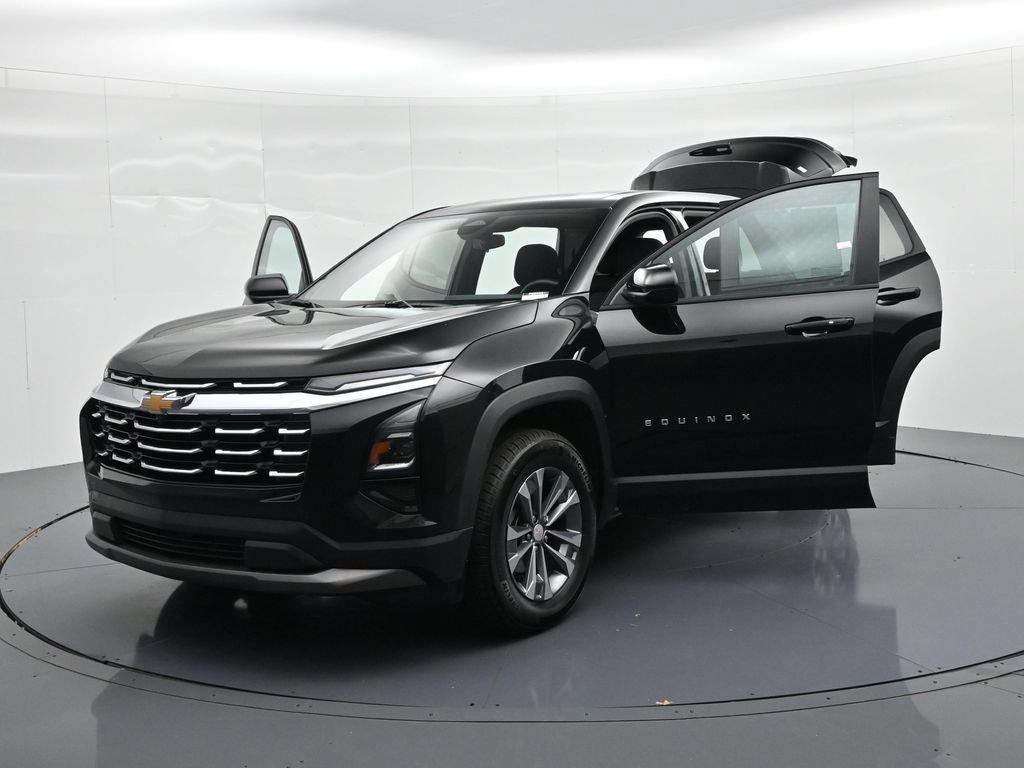 Used 2026 Chevrolet Equinox LT AWD/4WD image 26