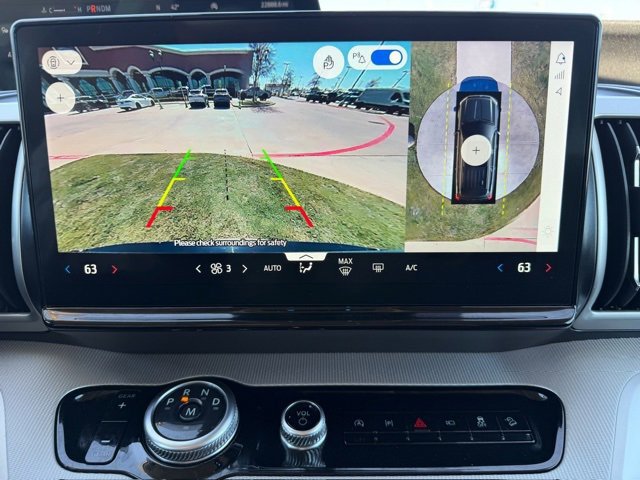 Certified 2025 Ford Expedition Active image 17