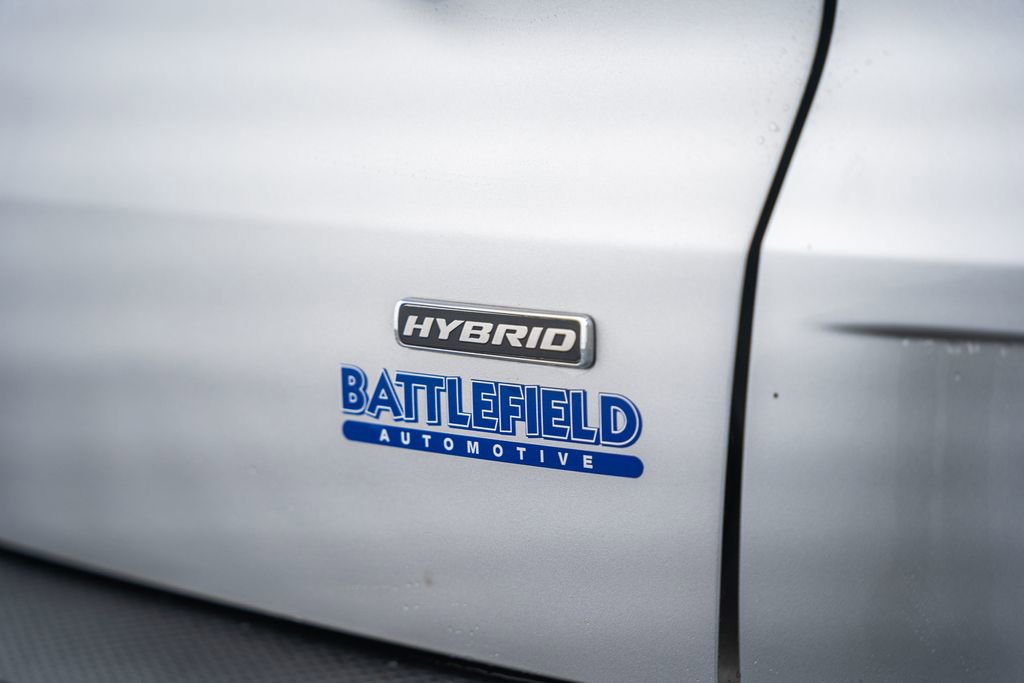 Certified 2020 Ford Escape SE Sport FWD image 9