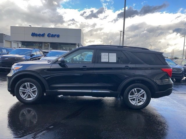 Certified 2023 Ford Explorer XLT w/ Equipment Group 202A image 6