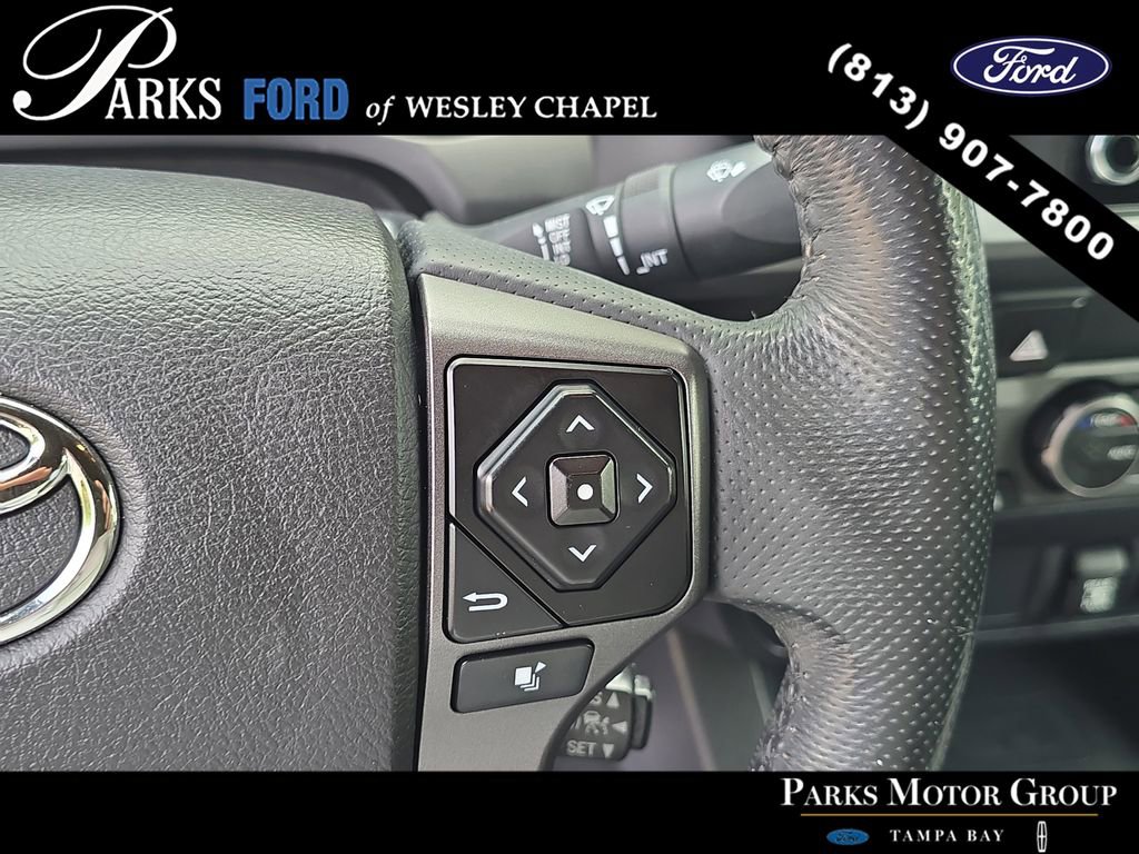 Used 2022 Toyota Tacoma TRD Off-Road image 28