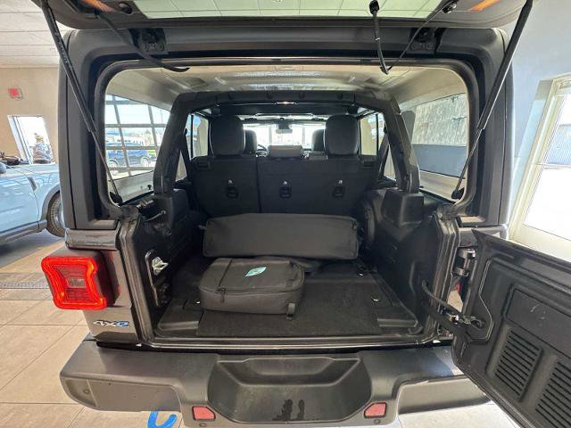 Used 2023 Jeep Wrangler Unlimited Sahara w/ Cold Weather Group image 23