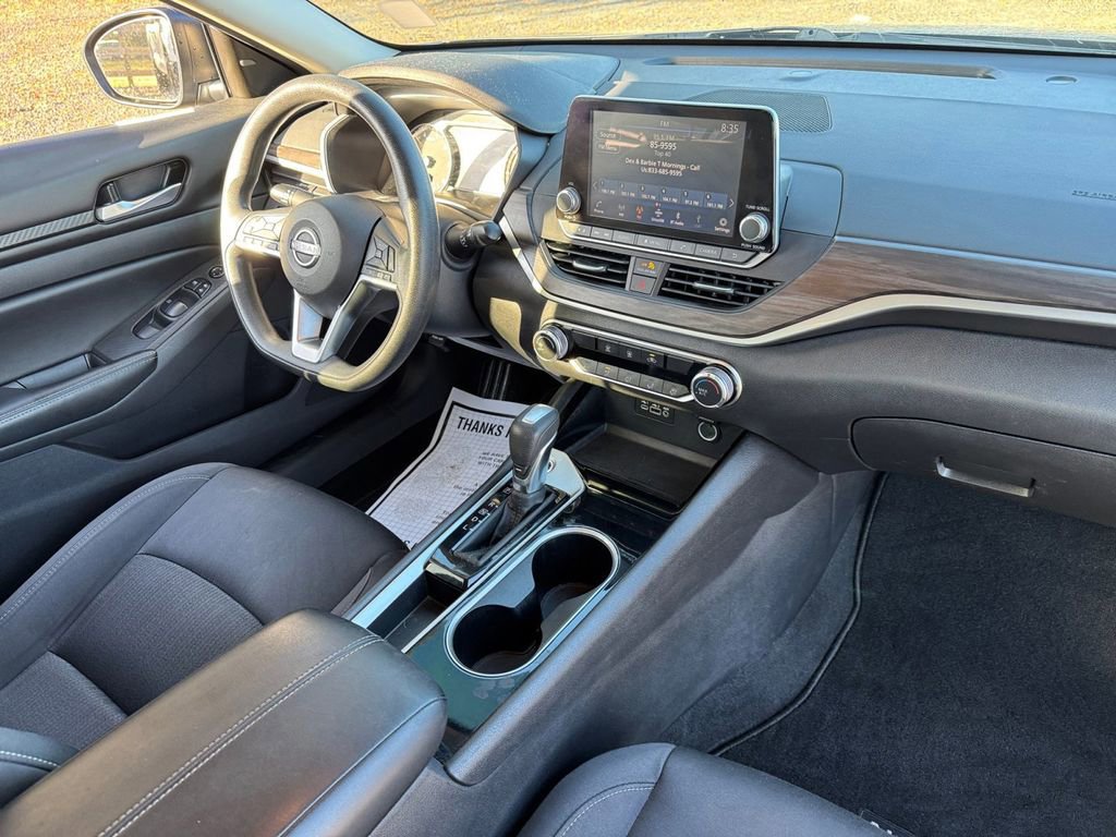 Used 2024 Nissan Altima 2.5 SV image 22