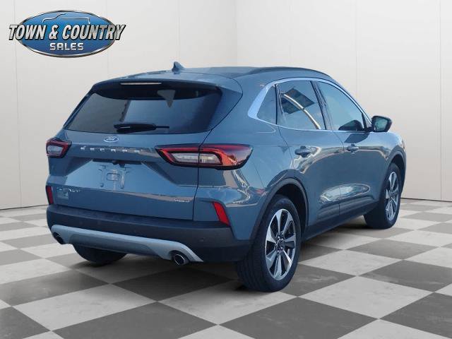Certified 2025 Ford Escape Platinum w/ Premium Technology Package AWD/4WD image 7