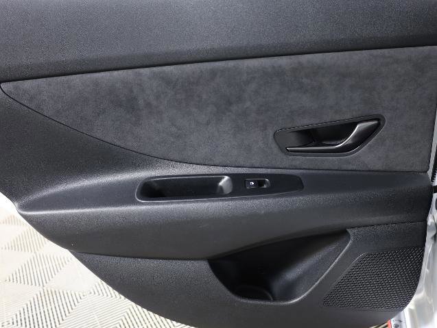 Used 2023 Hyundai Elantra N image 33