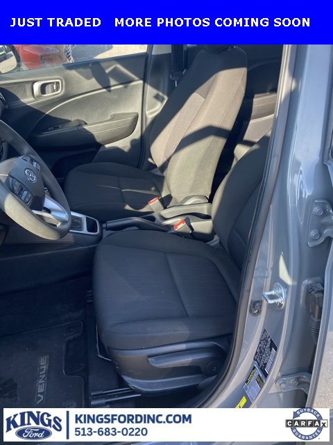 Used 2021 Hyundai Venue SE w/ Cargo Package image 5