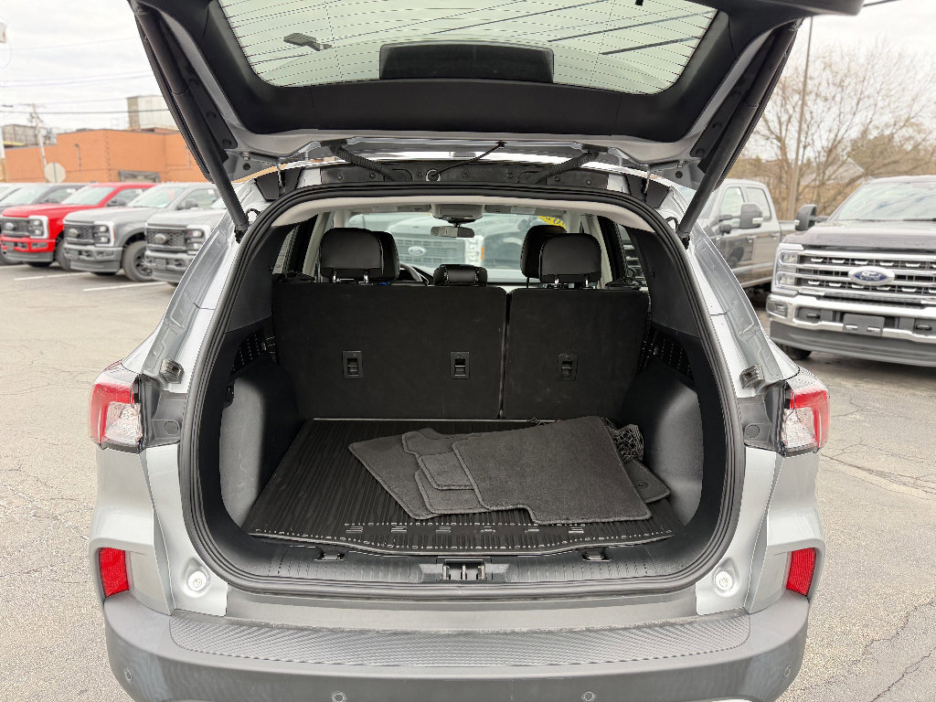 Certified 2021 Ford Escape SEL w/ Technology Package image 10