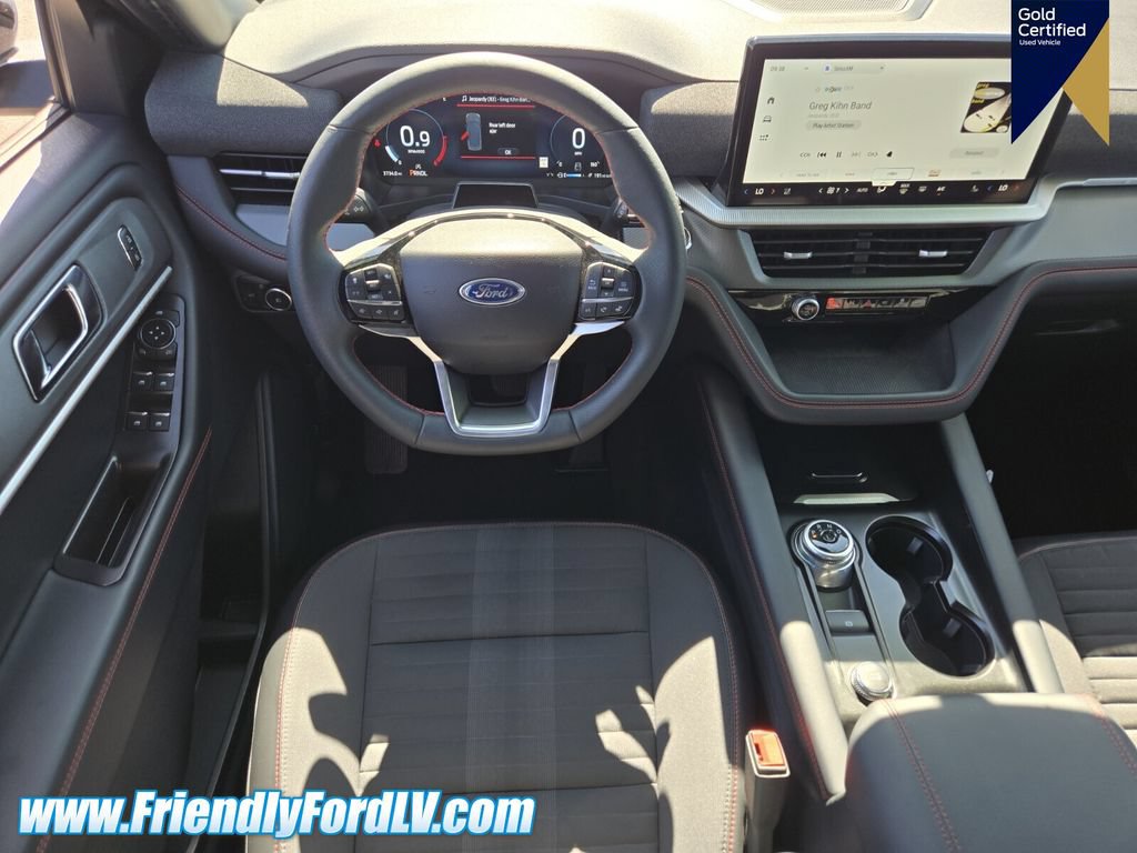 Certified 2025 Ford Explorer ST-Line RWD image 9
