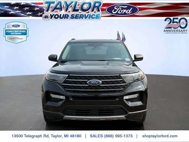 Certified 2024 Ford Explorer XLT w/ Equipment Group 202A AWD/4WD image 3