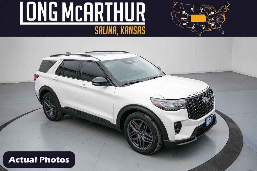 Certified 2025 Ford Explorer ST image 7