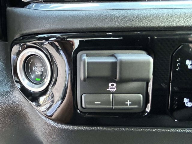 Used 2026 Chevrolet Silverado 1500 RST AWD/4WD image 29