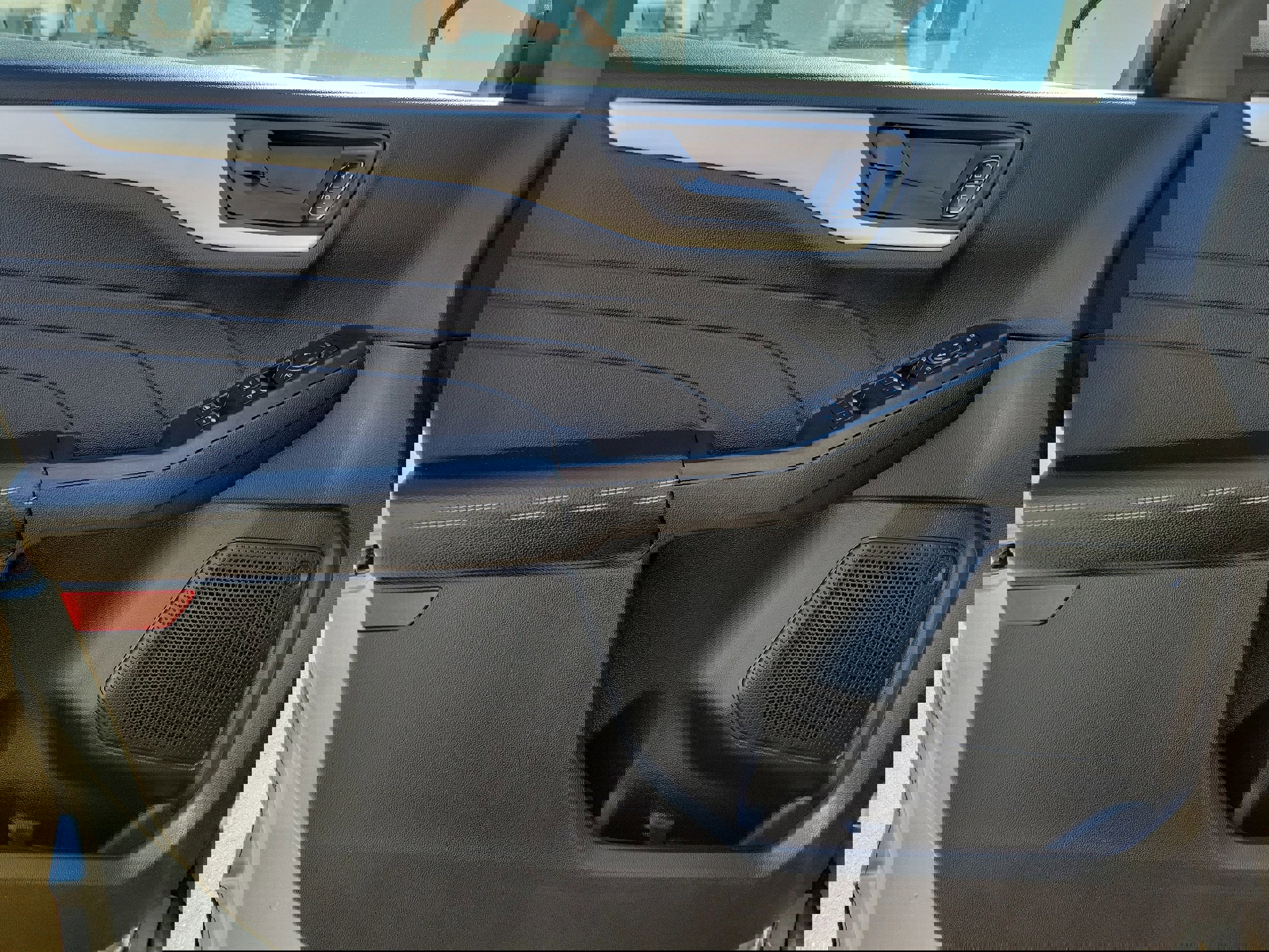 Certified 2022 Ford Escape SE w/ Convenience Package image 18