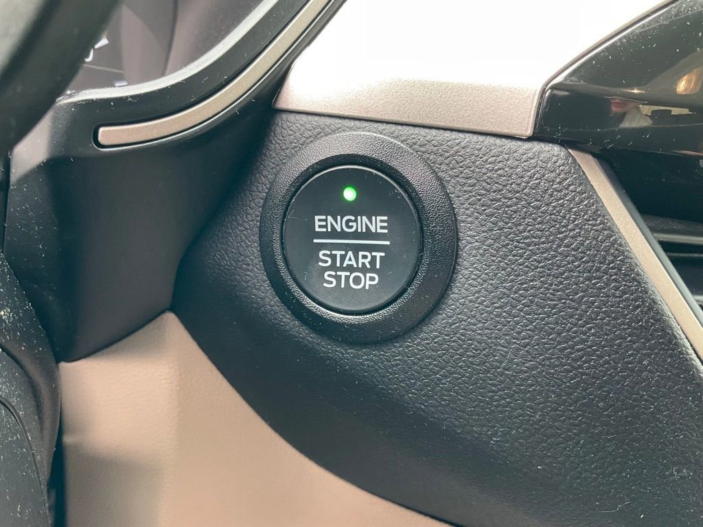 Certified 2022 Ford Escape SE image 36