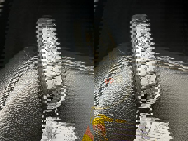 Certified 2021 Ford Explorer Limited w/ Equipment Group 301A image 33