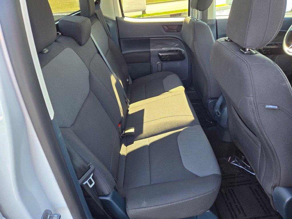 Certified 2024 Ford Maverick XL FWD image 11