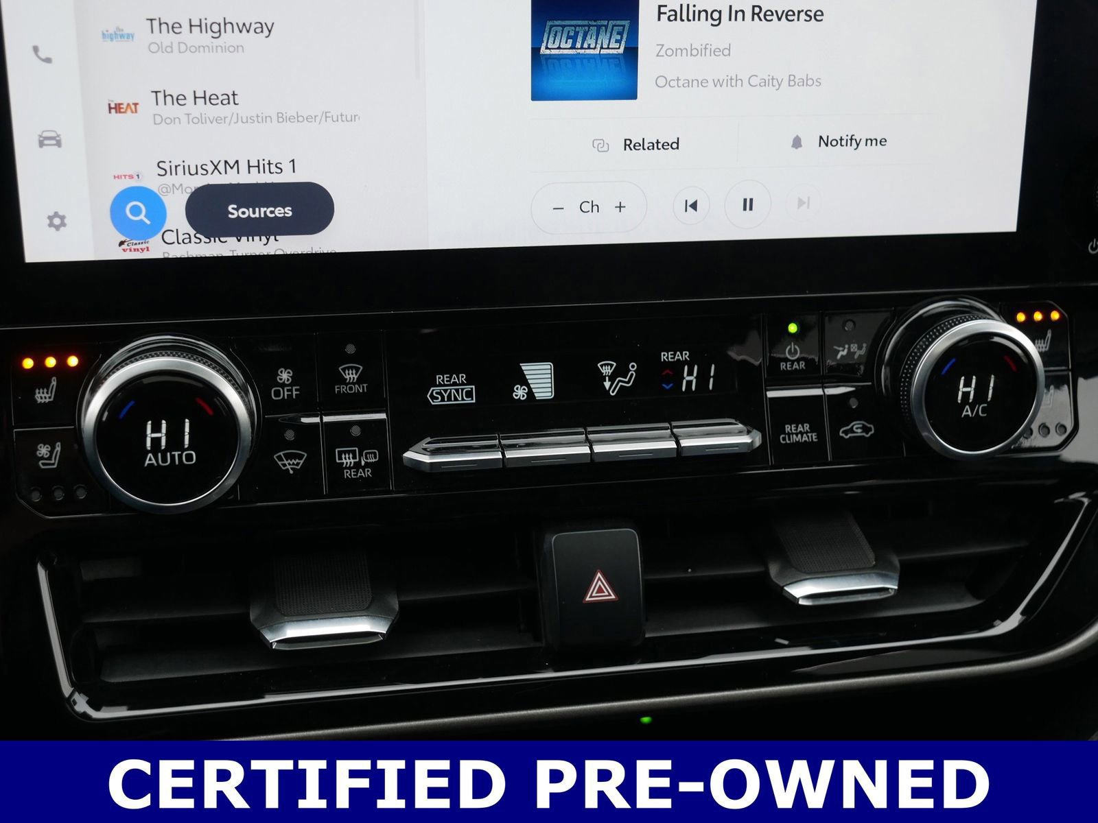 Used 2024 Toyota Highlander Limited image 24