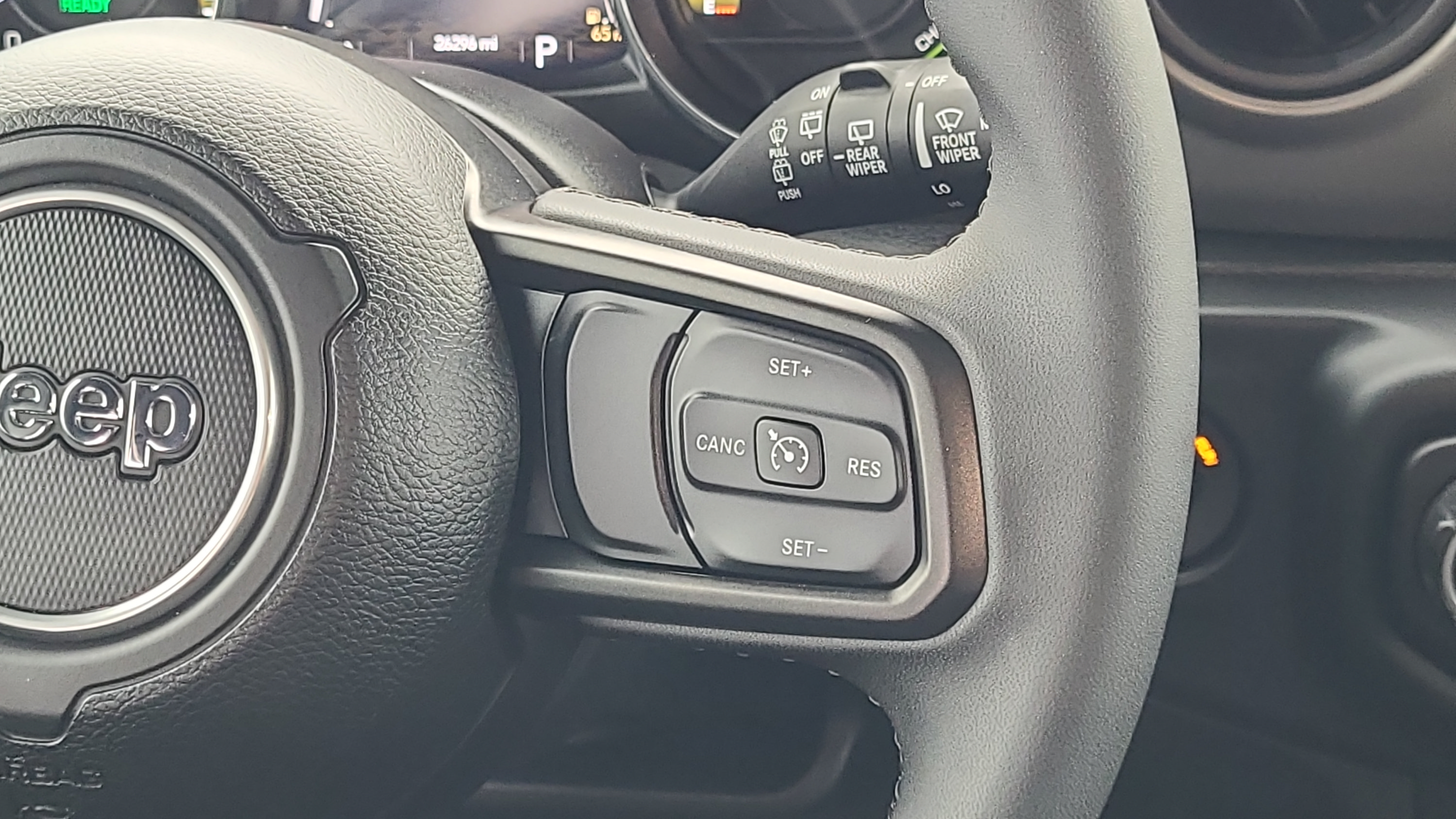 Used 2023 Jeep Wrangler Unlimited w/ Convenience Group AWD/4WD image 13