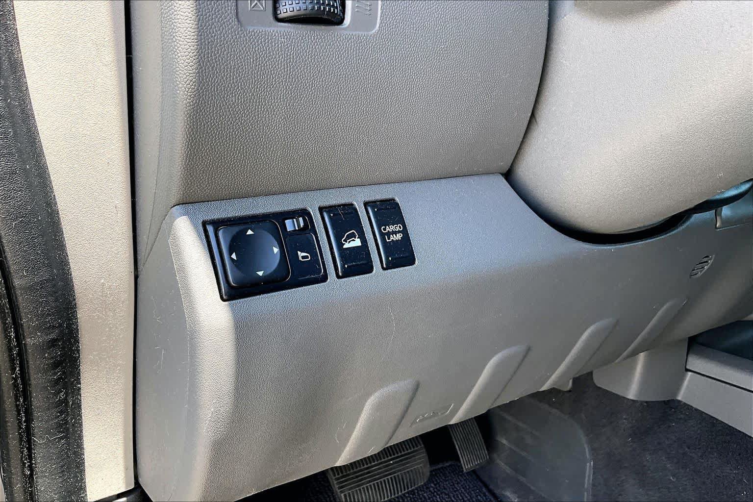 Used 2020 Nissan Frontier SV AWD/4WD image 37
