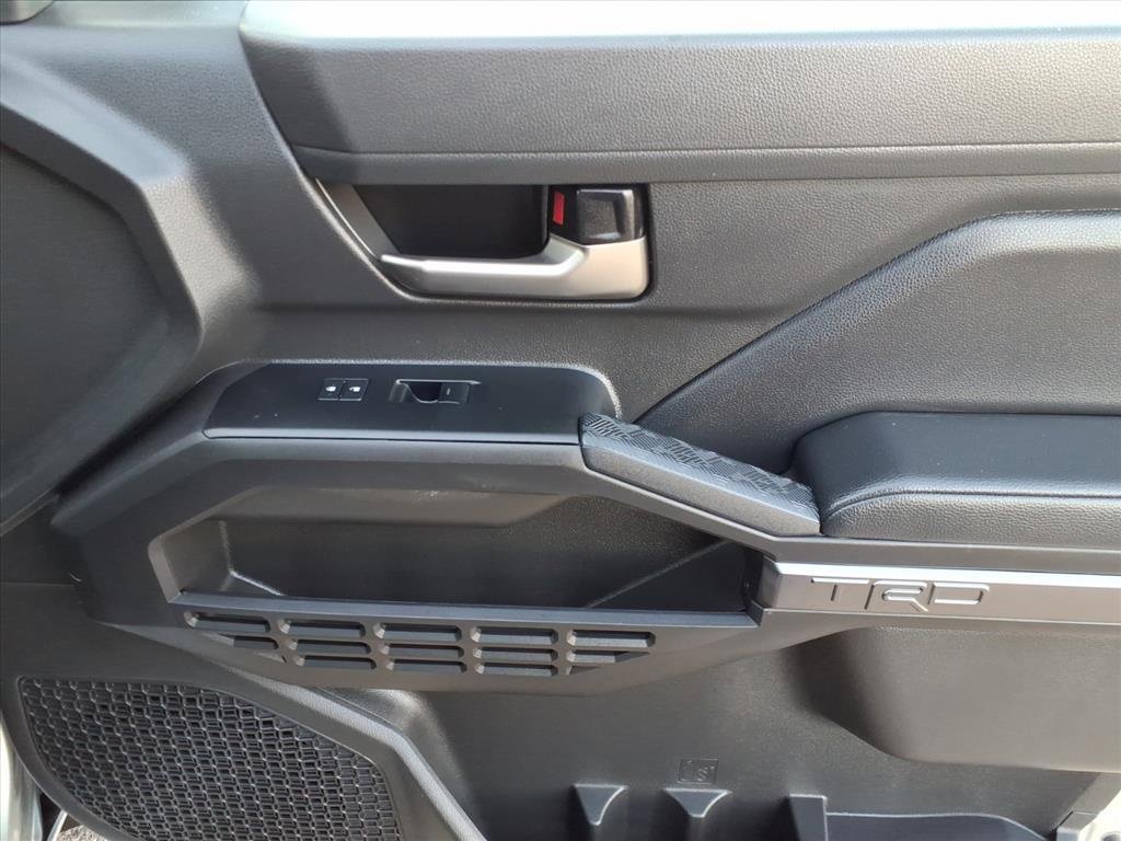 Used 2024 Toyota Tacoma TRD Sport image 8