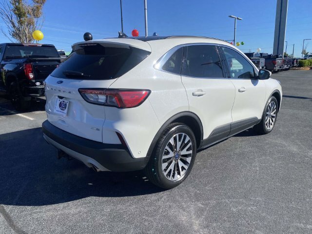 Certified 2020 Ford Escape Titanium AWD/4WD image 7
