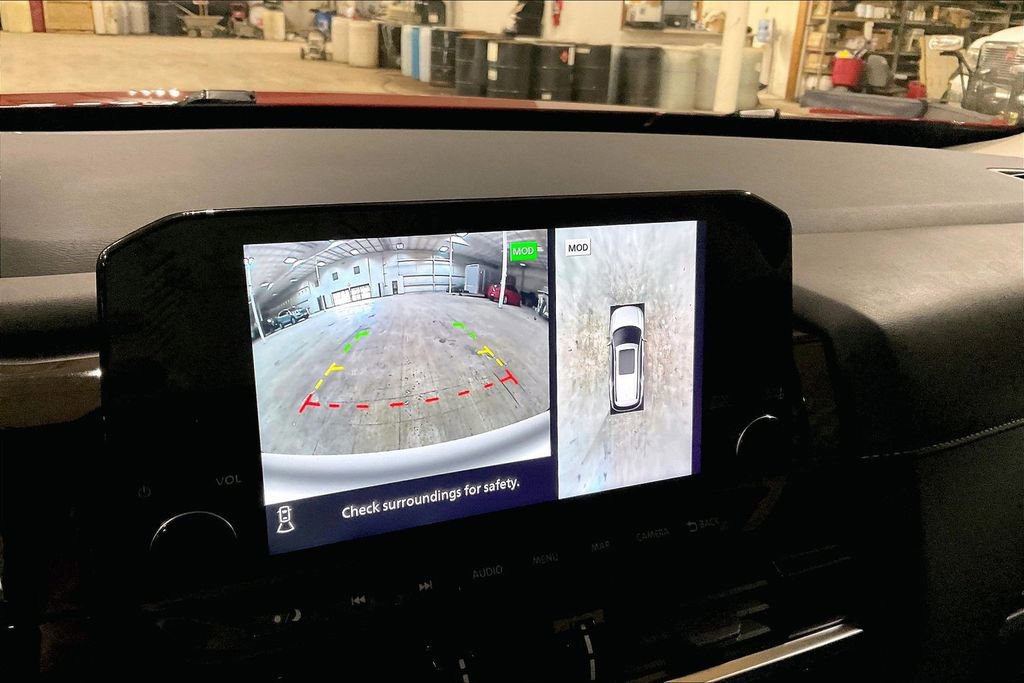 Used 2023 Nissan Pathfinder SL image 20