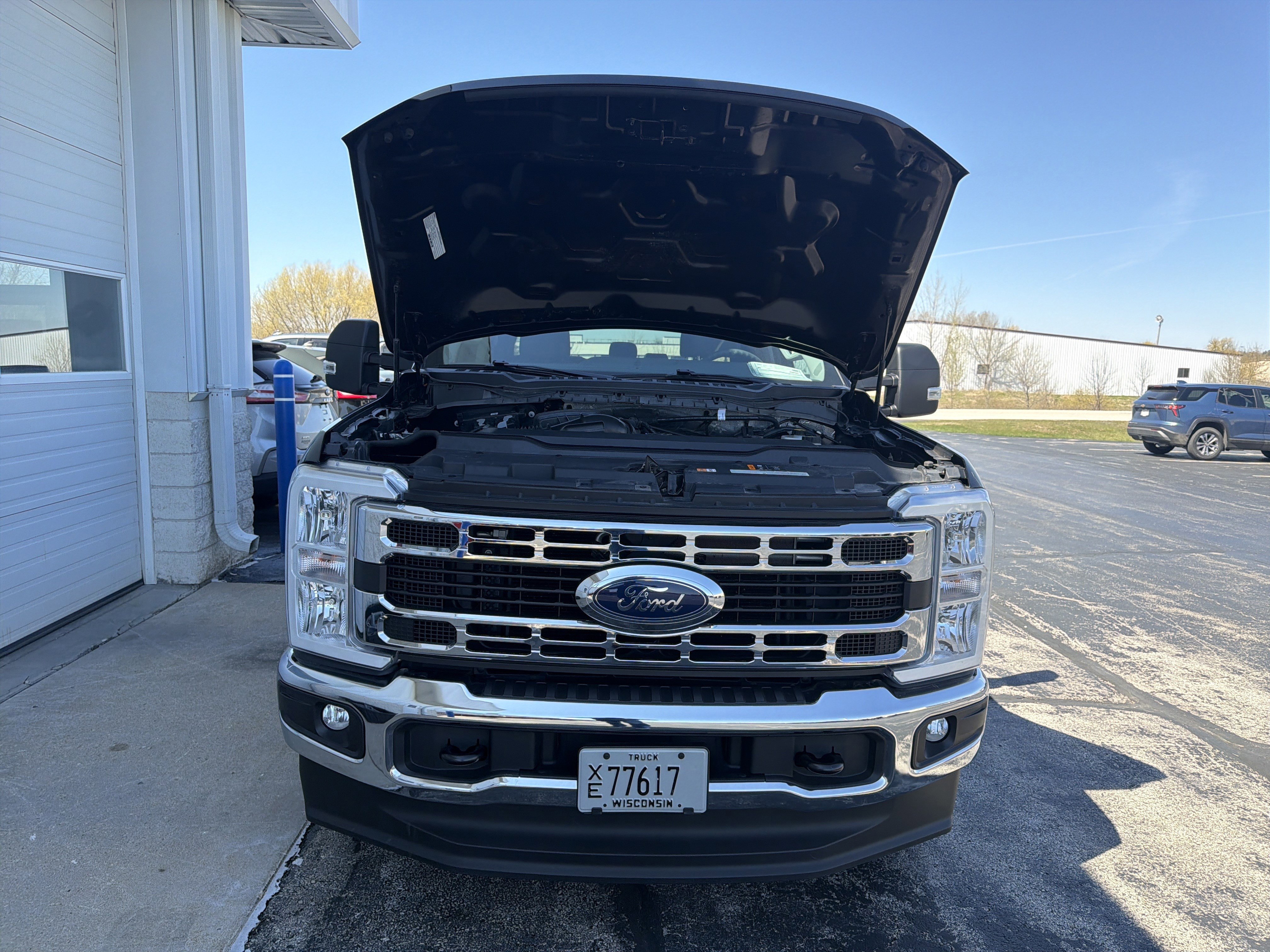 Certified 2025 Ford F250 XLT AWD/4WD image 21