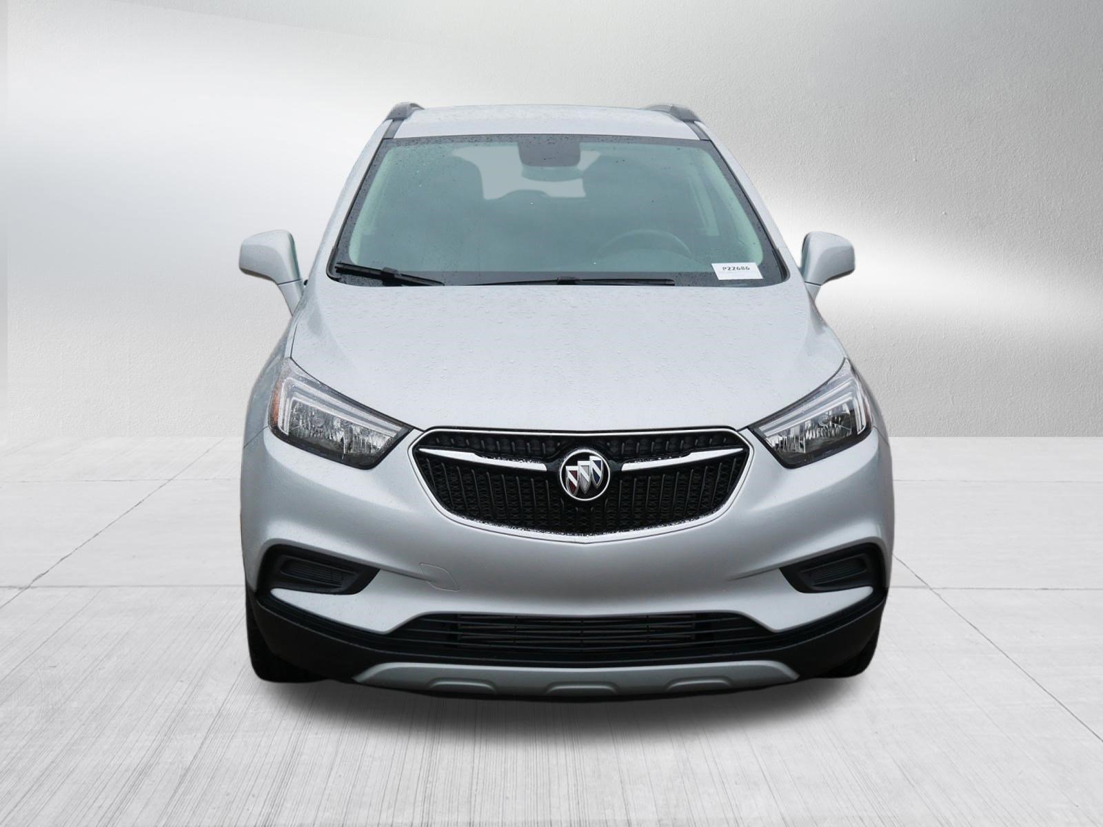 Used 2022 Buick Encore Preferred w/ Safety Package AWD/4WD image 2