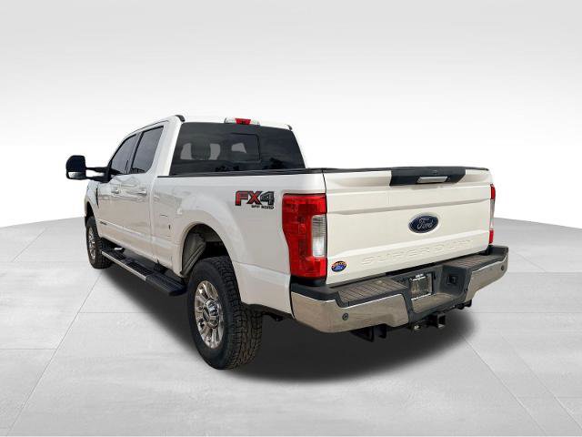 Certified 2019 Ford F250 Lariat w/ Chrome Package image 5
