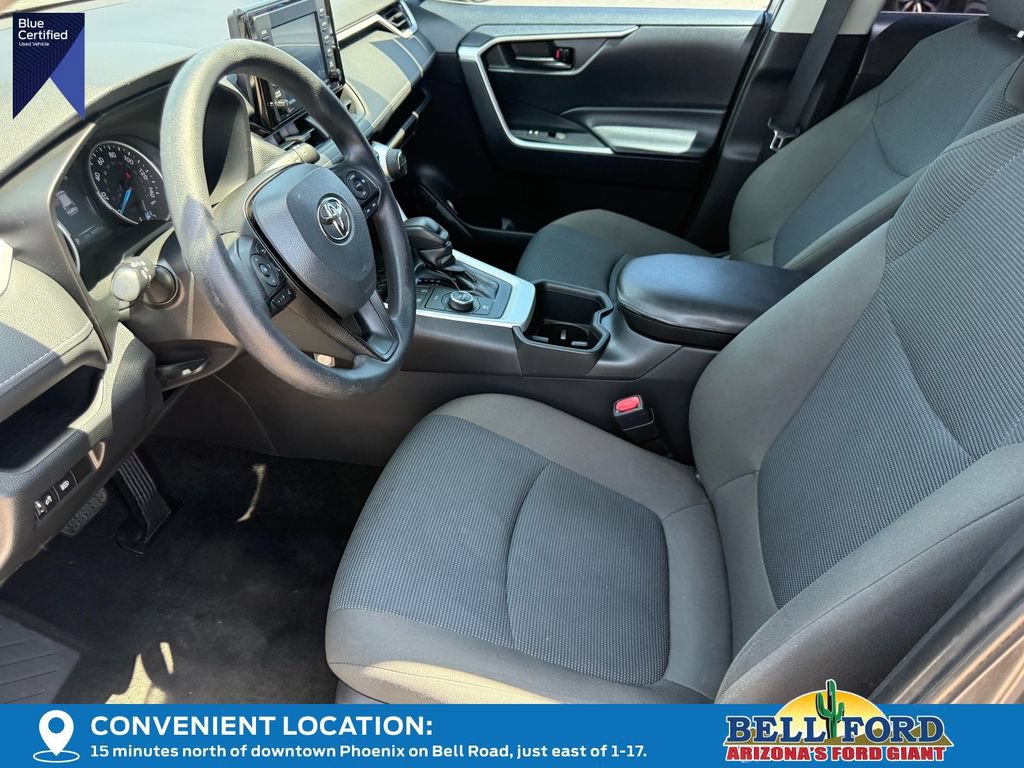 Used 2022 Toyota RAV4 LE AWD/4WD image 9