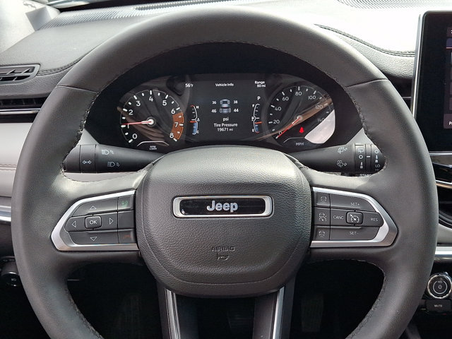 Used 2023 Jeep Compass Limited AWD/4WD image 20
