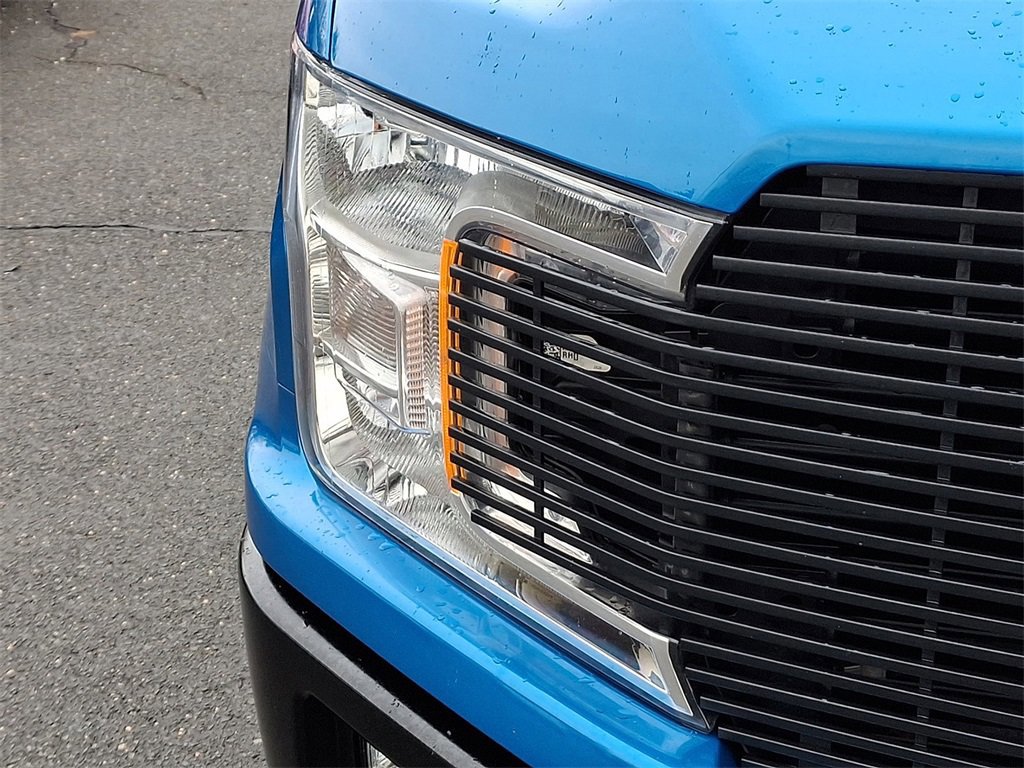 Certified 2019 Ford F150 XLT w/ Equipment Group 302A Luxury image 9