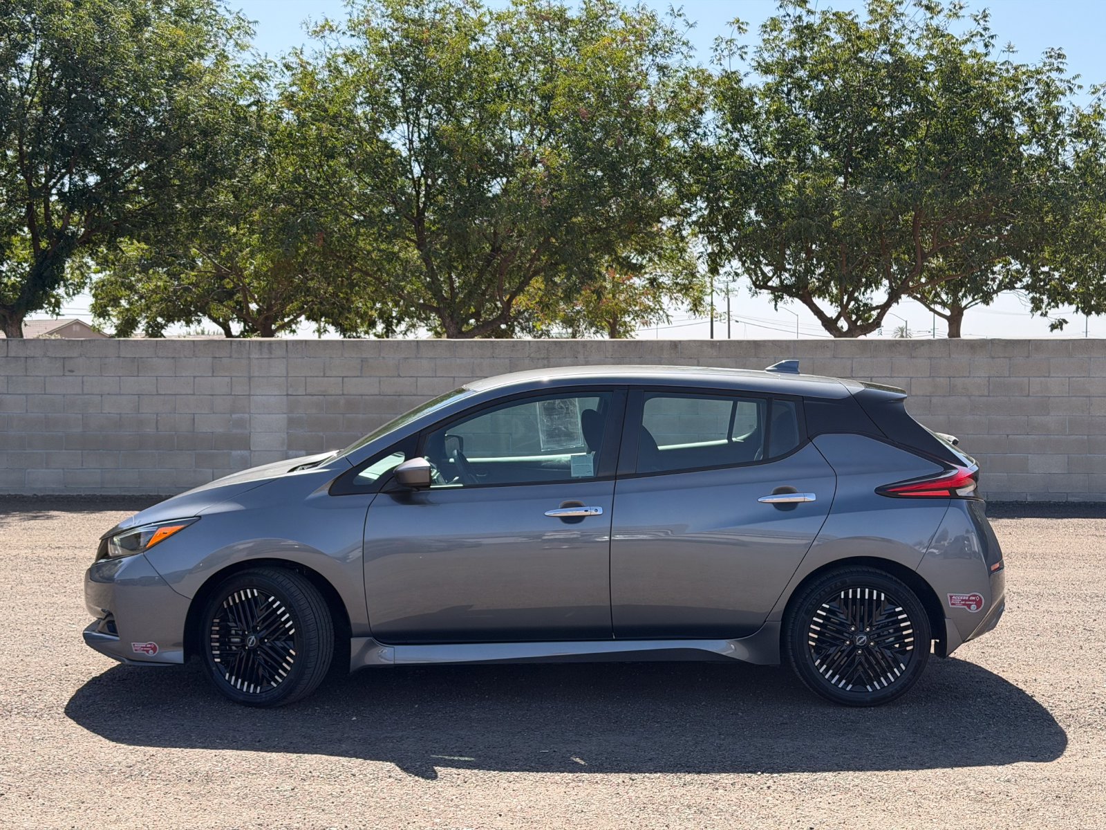 Used 2023 Nissan Leaf SV Plus FWD image 9