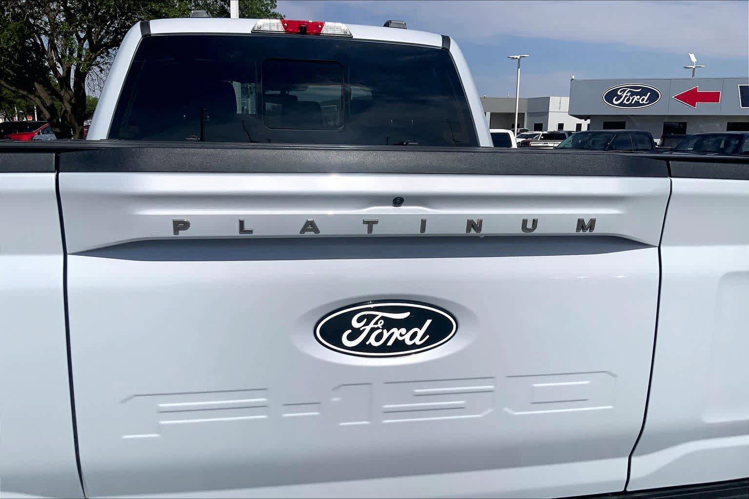 Certified 2025 Ford F150 Platinum w/ Equipment Group 702A High AWD/4WD image 10