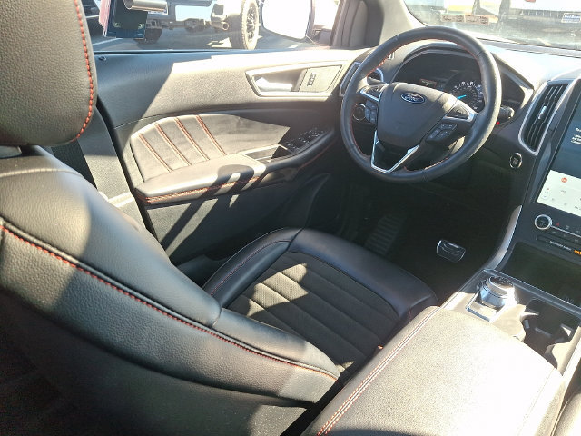 Certified 2023 Ford Edge ST-Line AWD/4WD image 17