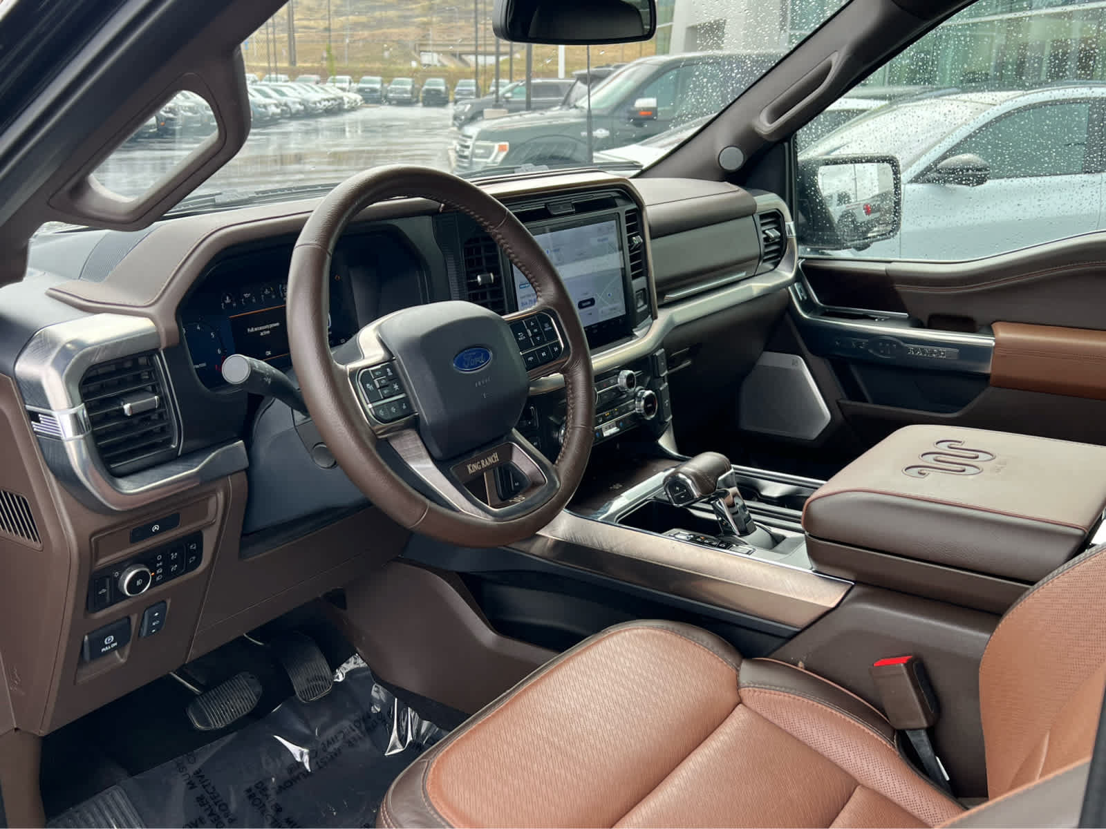 Certified 2025 Ford F150 King Ranch AWD/4WD image 31