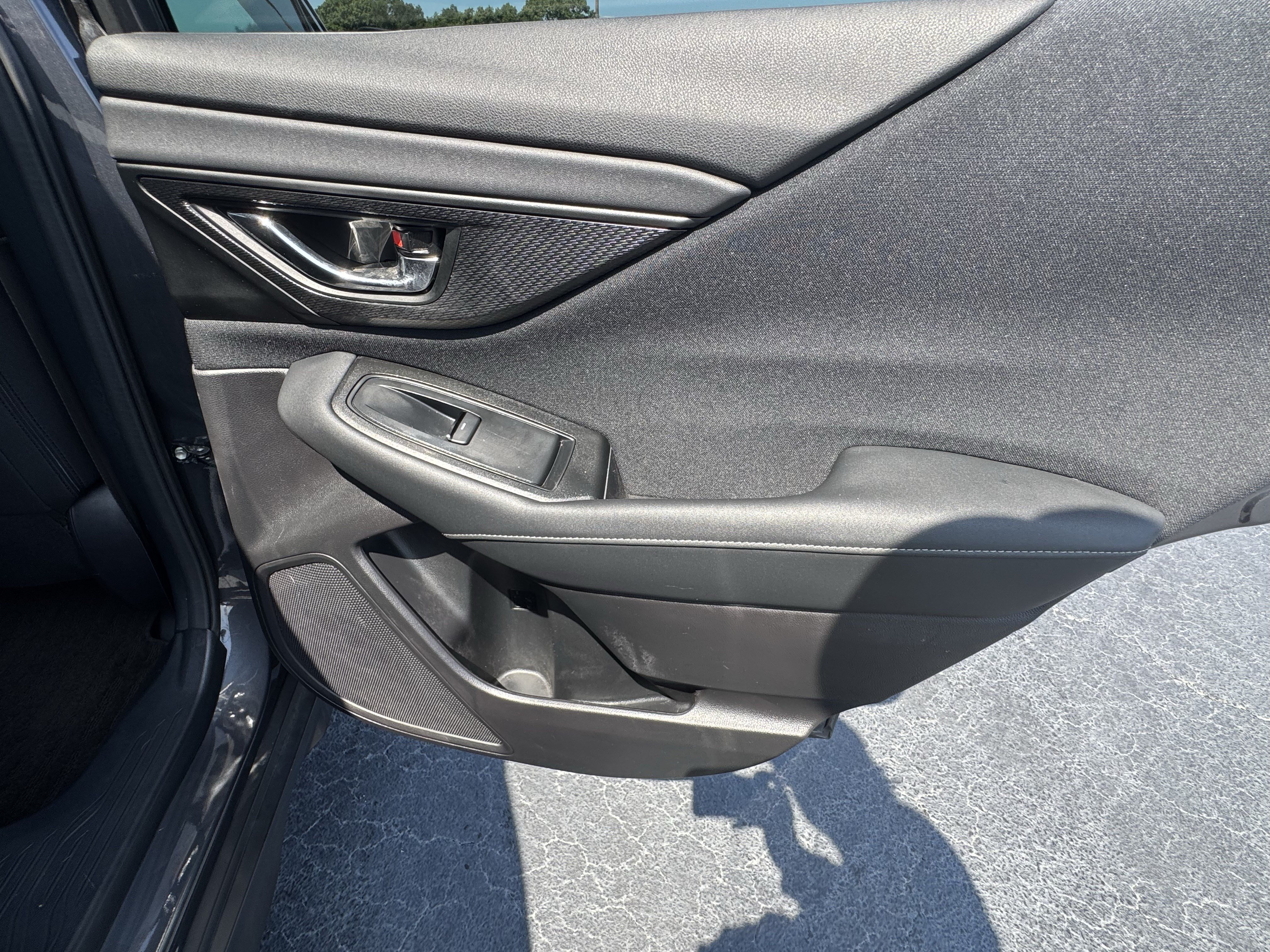 Used 2023 Subaru Outback Premium AWD/4WD image 18