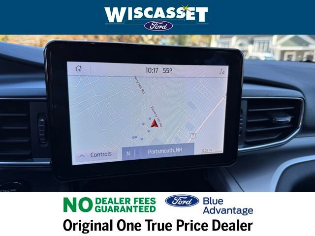 Certified 2022 Ford Explorer XLT w/ Equipment Group 202A image 15