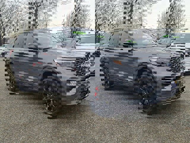 Certified 2022 Ford Explorer ST w/ Equipment Group 401A image 11